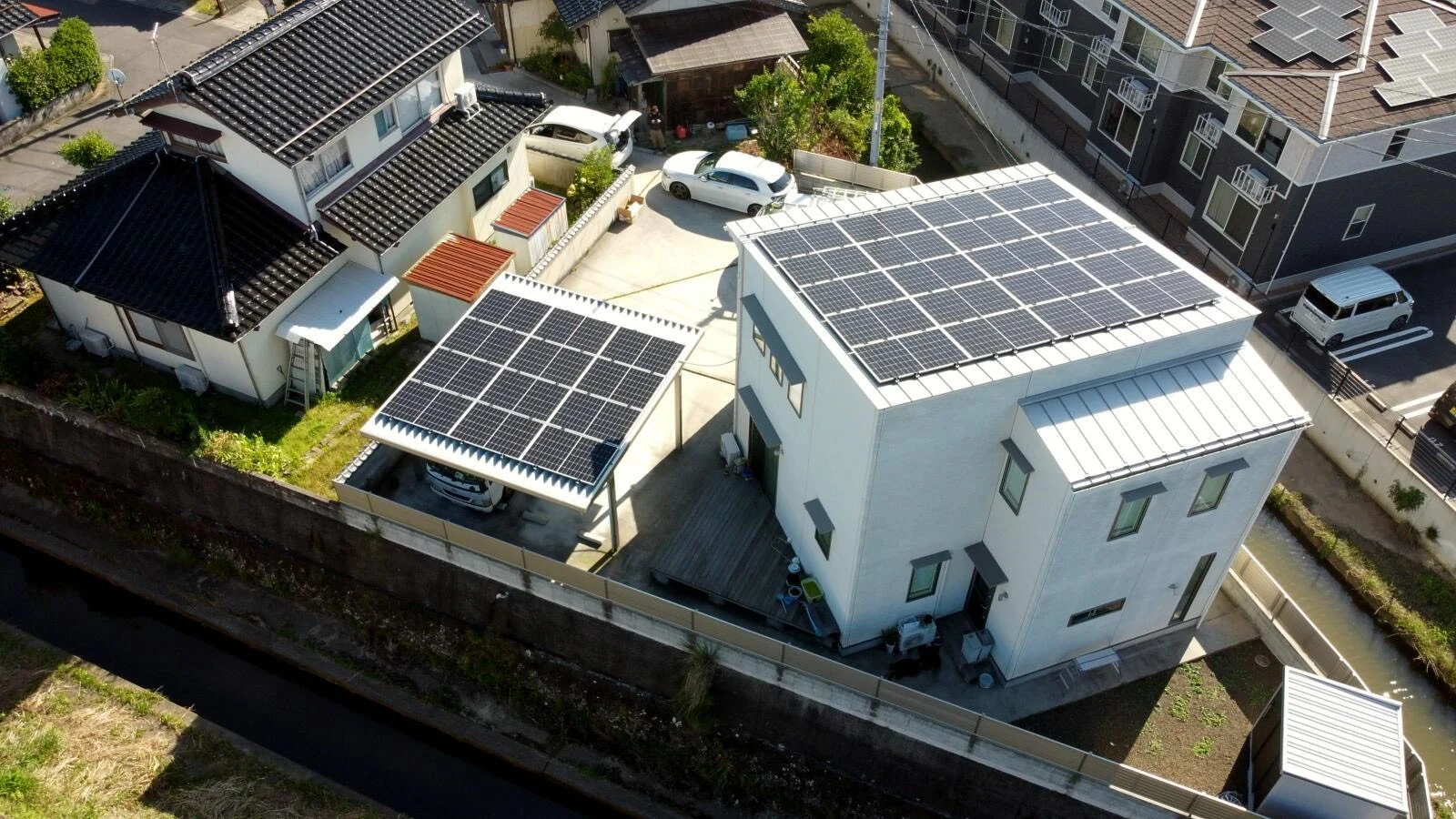 太陽光パネル 施工事例 2